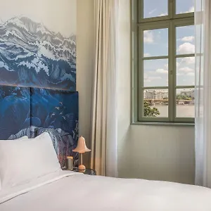 kimpton-bem-budapest-an-ihg.inbudapesthotels.com/